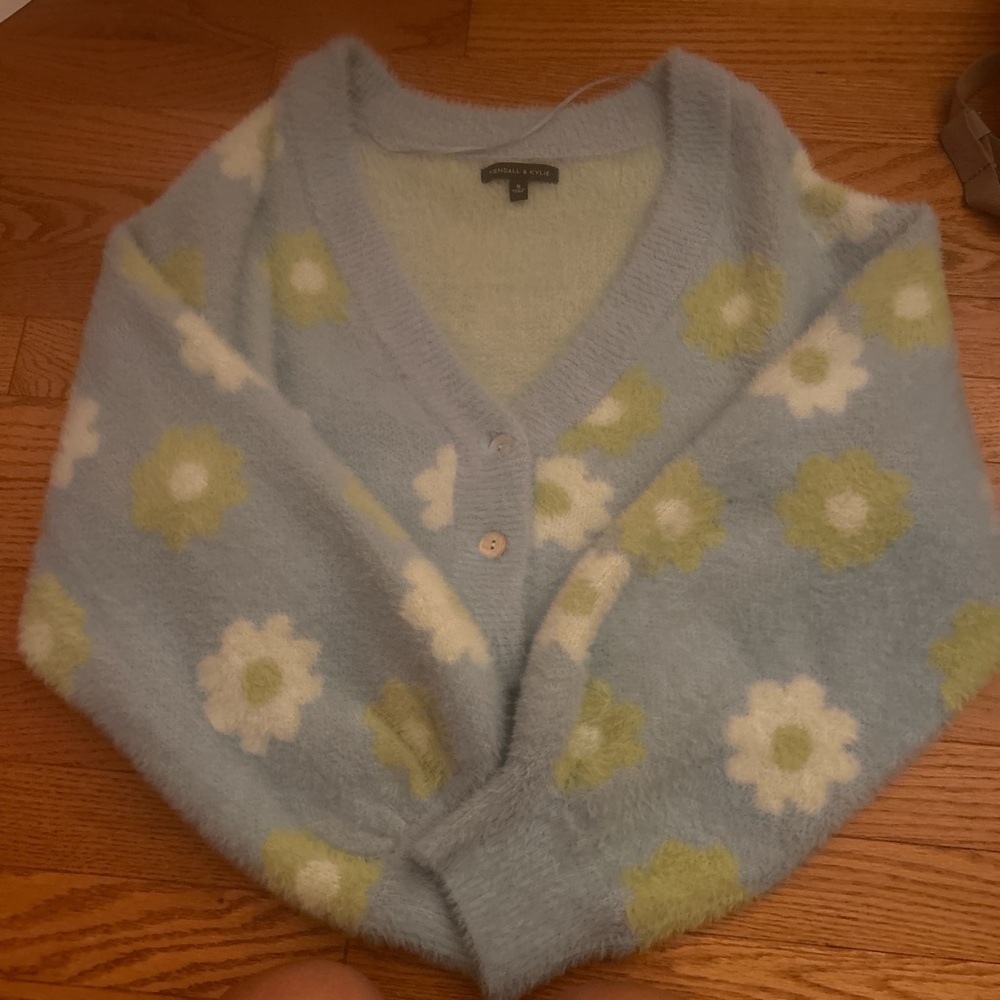 Kendall and Kylie sweater + tank set